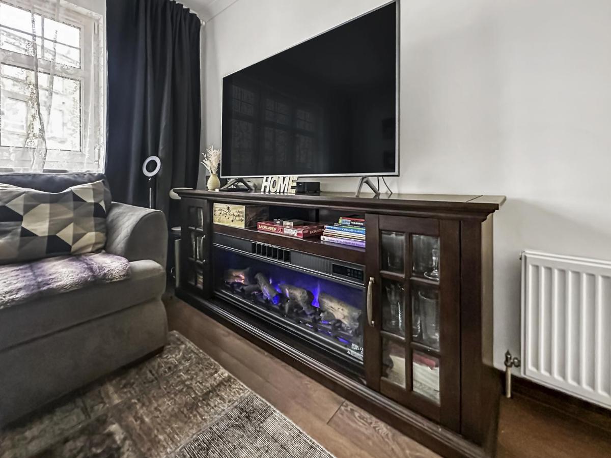 Comfortable 2 Bedroom Flat In The City Centre Edinburgh Bagian luar foto