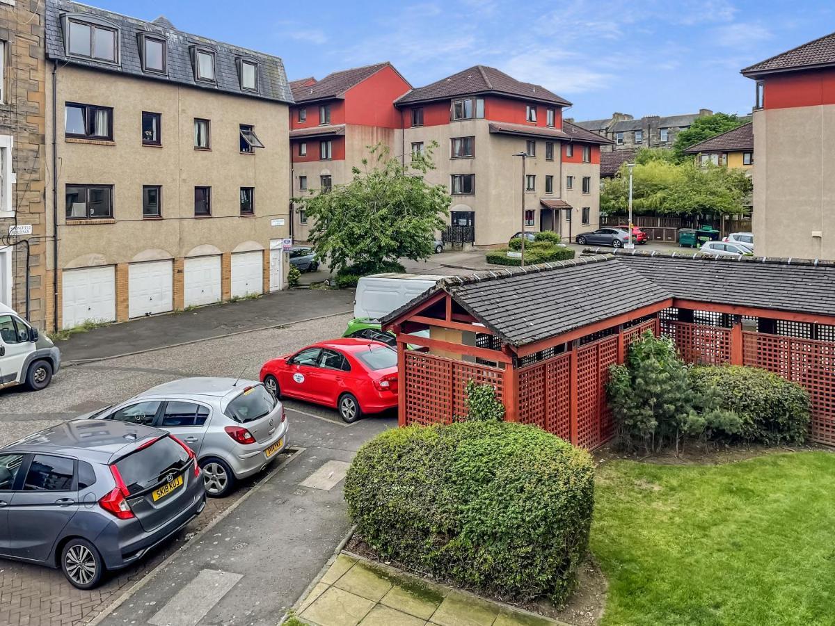 Comfortable 2 Bedroom Flat In The City Centre Edinburgh Bagian luar foto